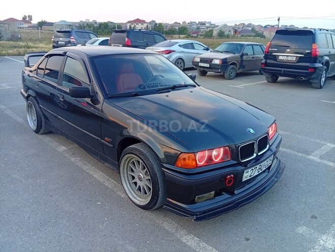 BMW 325-19