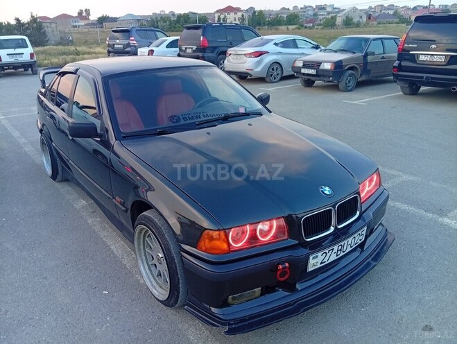 BMW 325-4