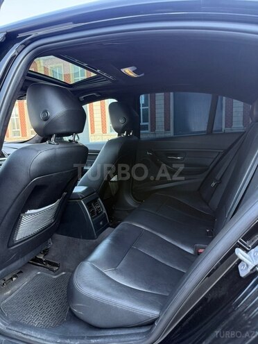 BMW 330-19