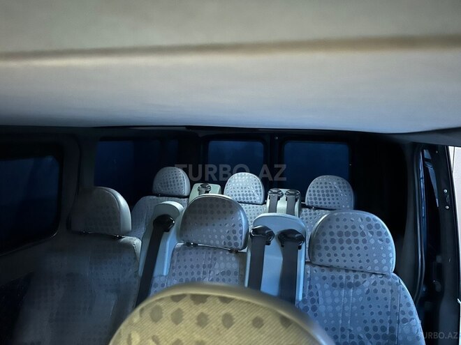 Ford Transit-2