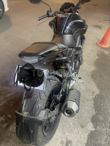 Yamaha MT-15-3