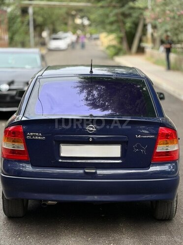 Opel Astra-3