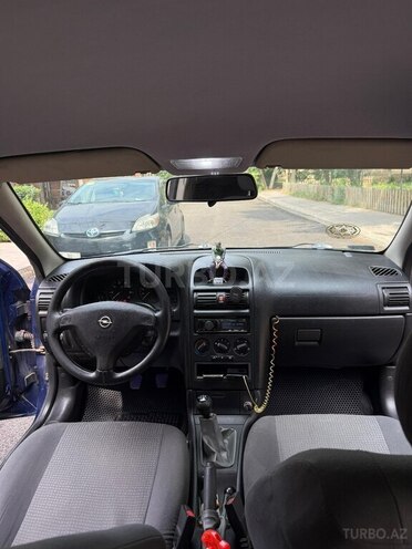 Opel Astra-8