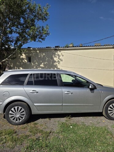 Opel Astra-7