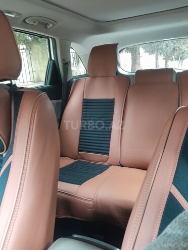 Kia Sorento-7