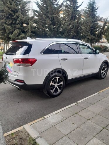 Kia Sorento-2