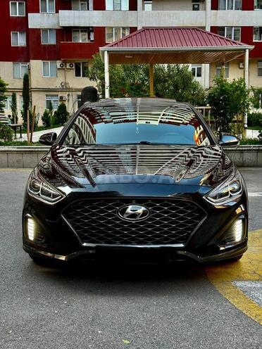 Hyundai Sonata-1
