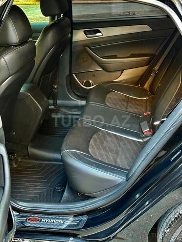 Hyundai Sonata-9