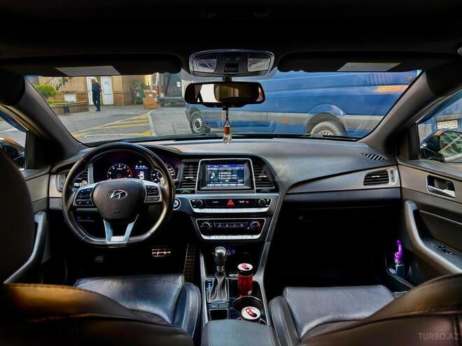 Hyundai Sonata-8