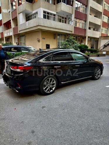Hyundai Sonata-5