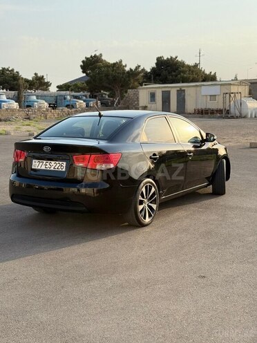 Kia Cerato-4