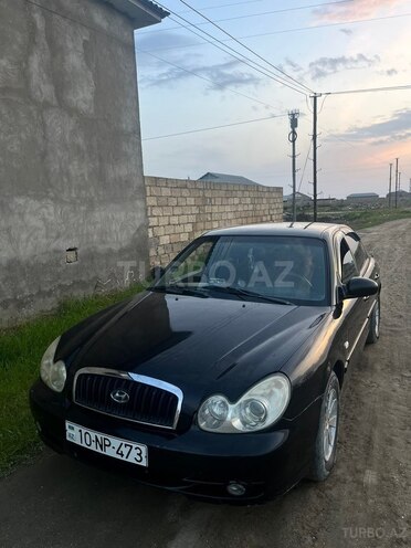Hyundai Sonata-2