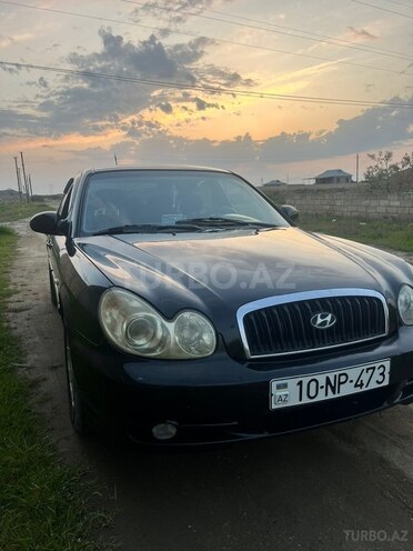 Hyundai Sonata-1