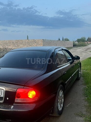 Hyundai Sonata-4
