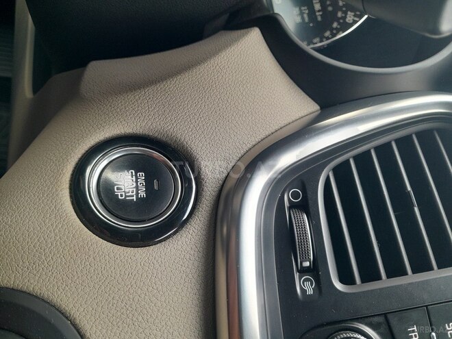 Kia Sorento-12