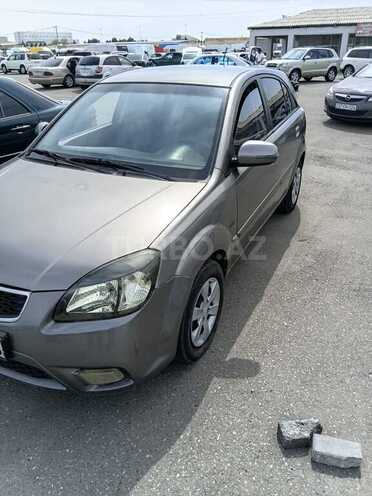 Kia Rio-3