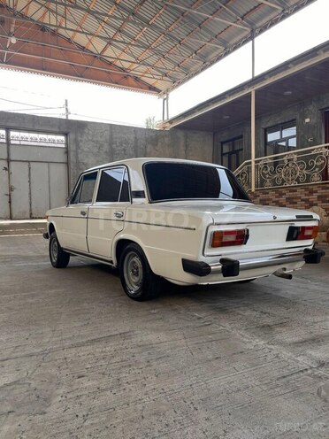 LADA (VAZ) 2106-4