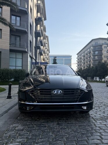 Hyundai Sonata-2
