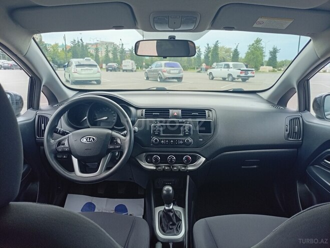 Kia Rio-8