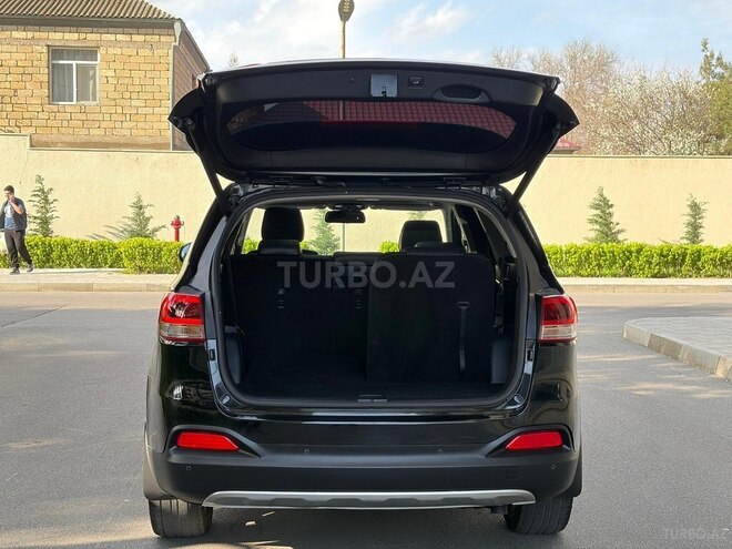 Kia Sorento-9