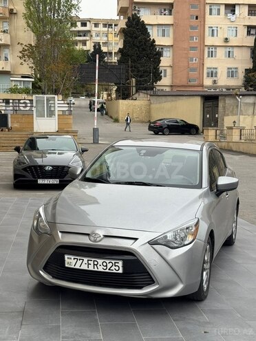 Toyota Yaris iA-1
