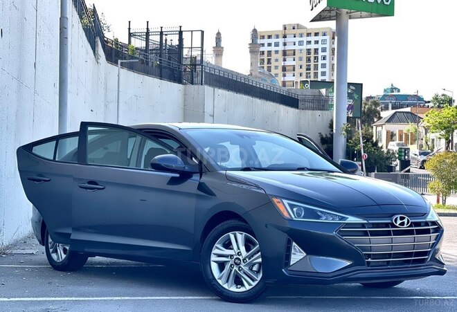 Hyundai Elantra-10