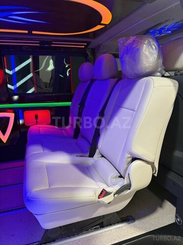 Mercedes Vito 115 CDI-15