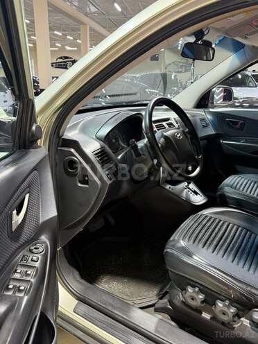 Hyundai Tucson-11