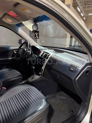 Hyundai Tucson-12