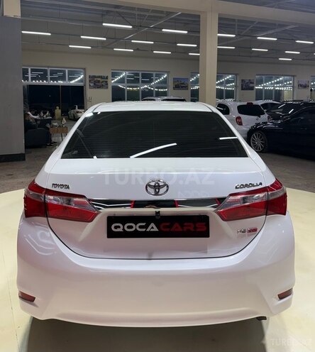 Toyota Corolla-10