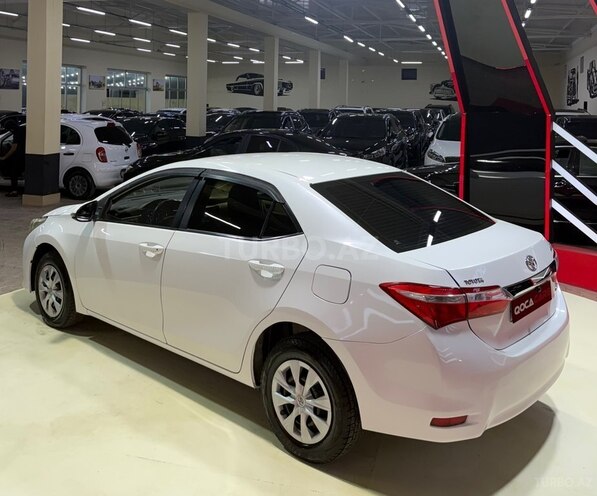 Toyota Corolla-9