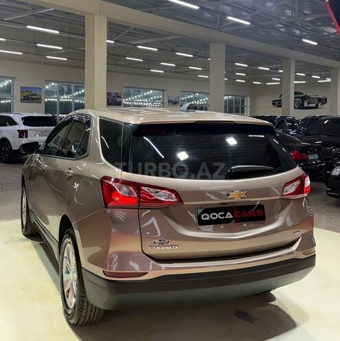 Chevrolet Equinox-8