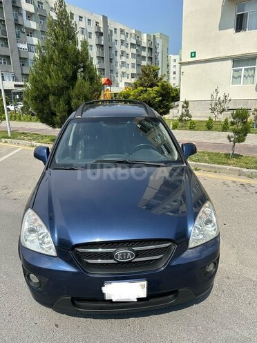 Kia Carens-4