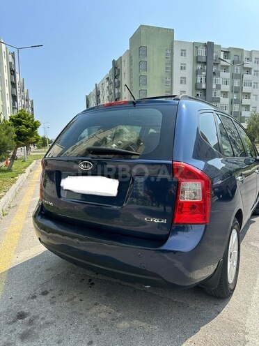 Kia Carens-6