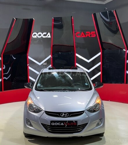 Hyundai Elantra-5