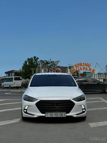 Hyundai Avante-1