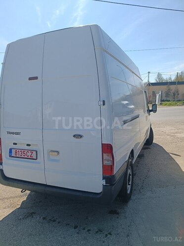Ford Transit-2