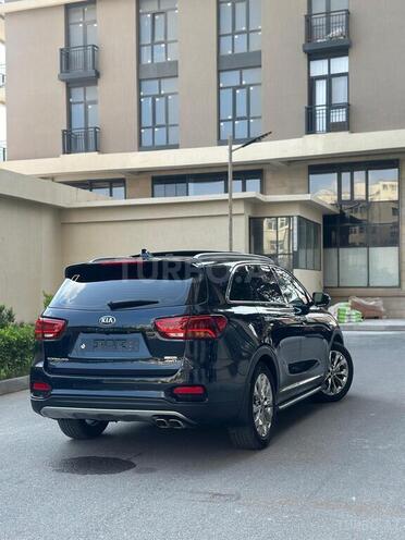 Kia Sorento-4