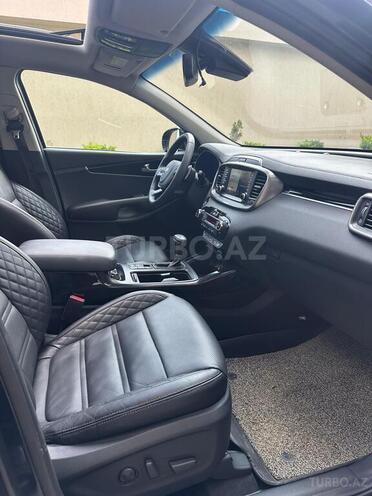 Kia Sorento-18