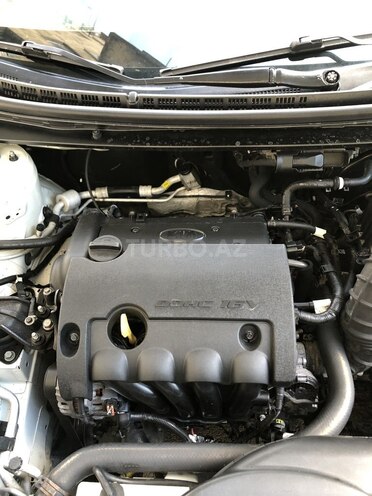 Kia Cerato-9