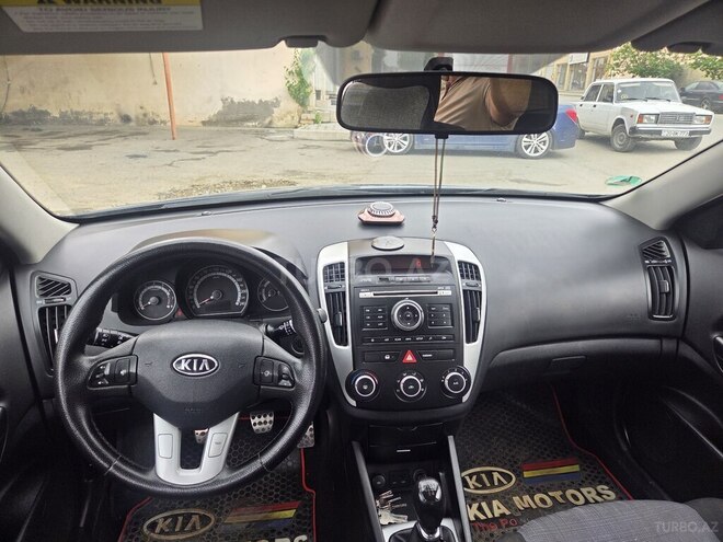 Kia Ceed-3