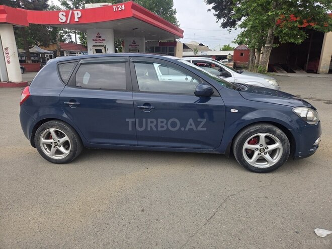 Kia Ceed-2