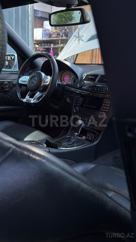 Mercedes E 240-12