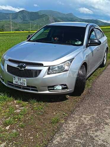 Chevrolet Cruze-2