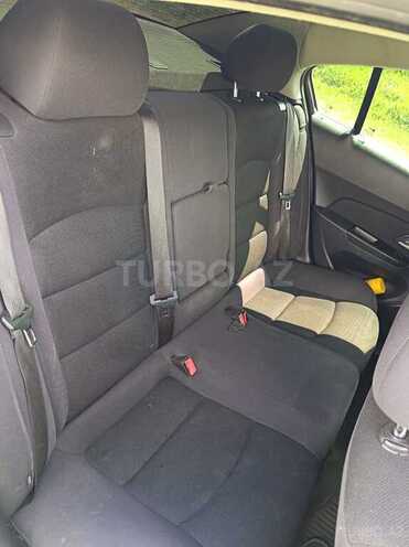 Chevrolet Cruze-7