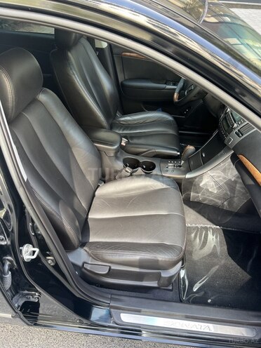 Hyundai Sonata-13