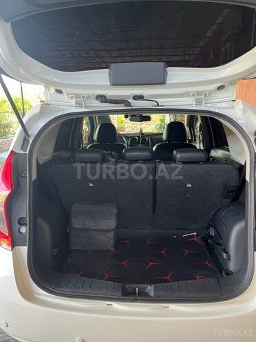 Nissan Note-5