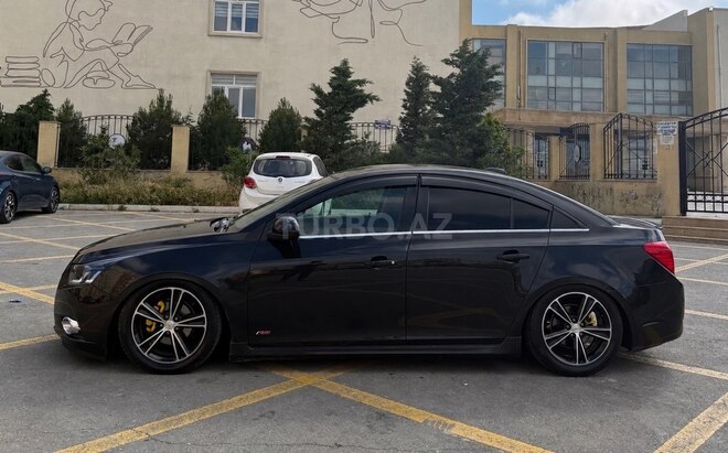 Chevrolet Cruze-4