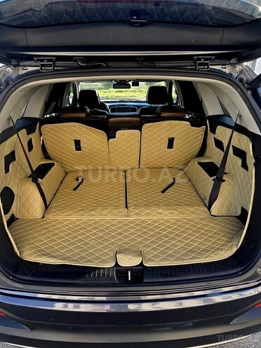 Kia Sorento-8
