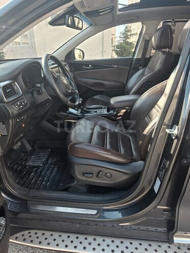 Kia Sorento-15